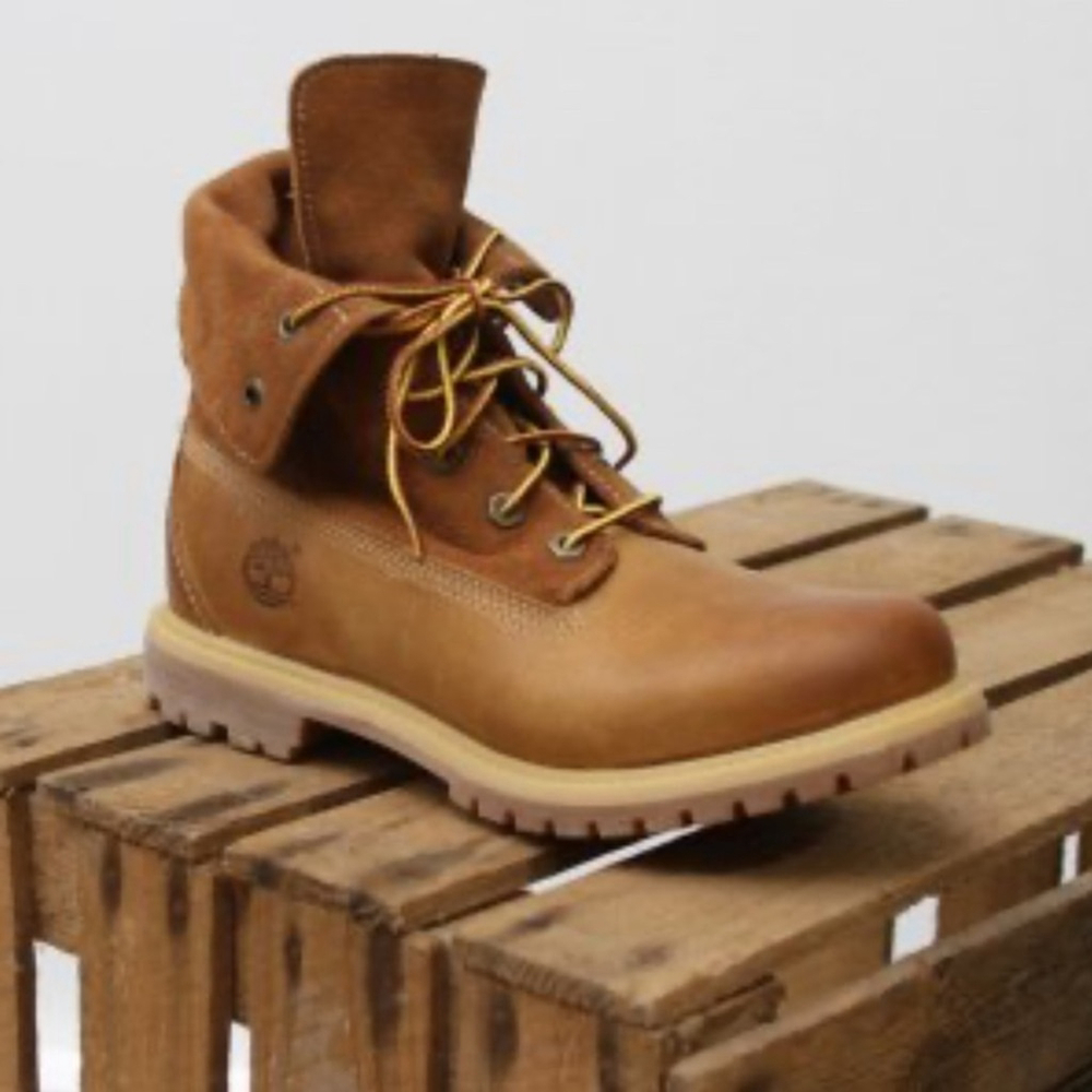 Timberland womens roll top tan leather suede ankle boot Size 7M